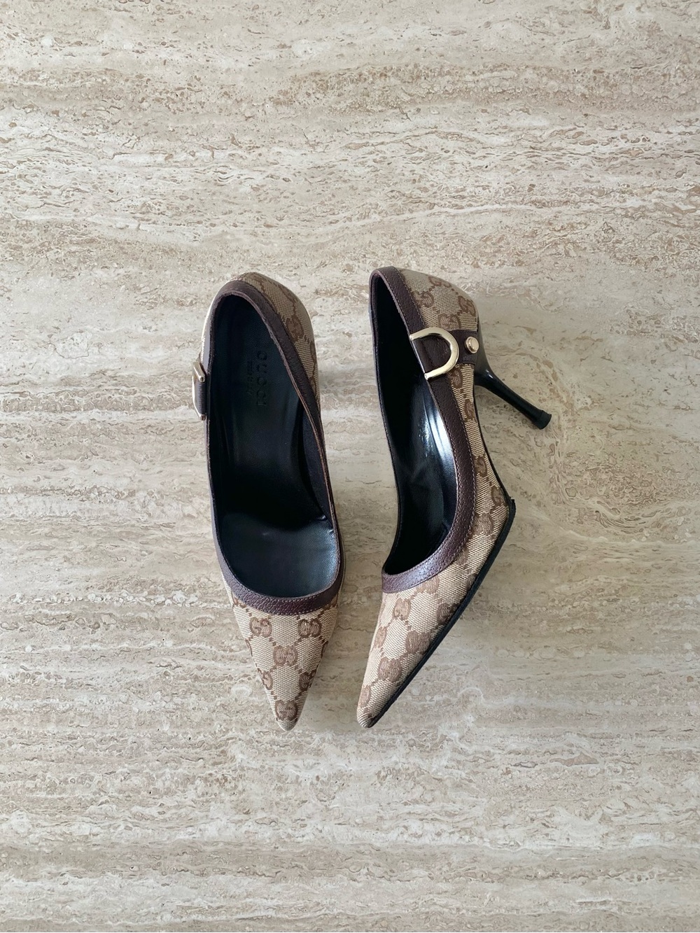 Vintage Gucci GG Canvas Ring Pumps